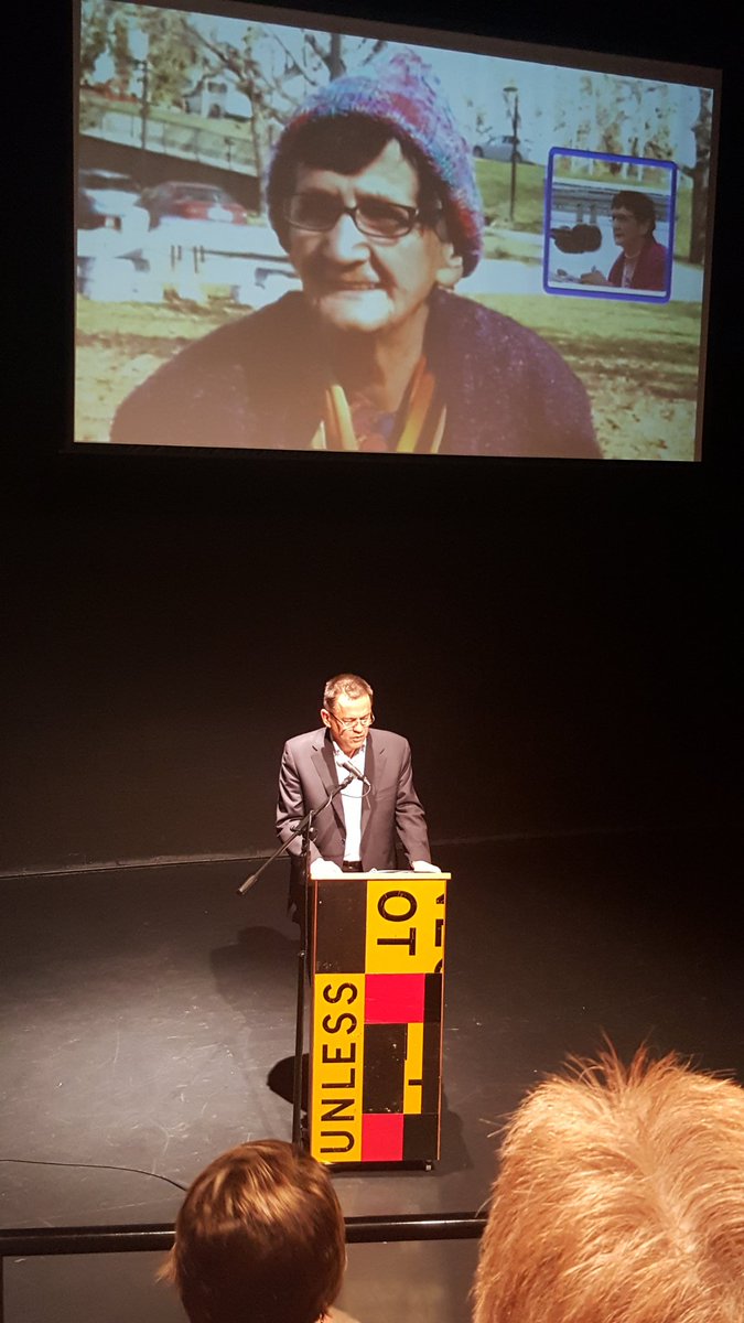 Robyn Forester tweet media