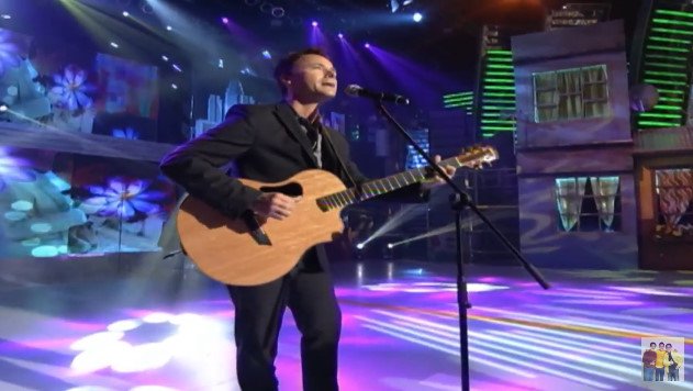 maiden16_Canada's tweet photo. bryan white!!!!! @bryan_white IN THE HOUSE #ALDUB1stAnniversary https://t.co/SEFYHyzmce