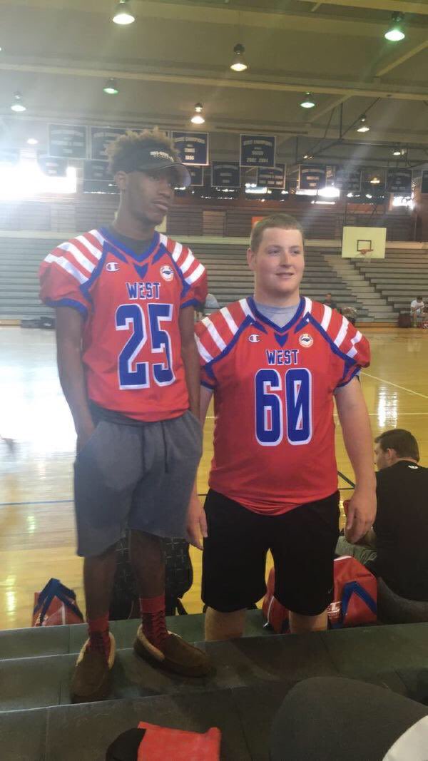 GldLionFootball's tweet photo. Congrats to our two west all star football players @JakeAppling  and @JukeThePrince   Jake Aplling and Damonte Poole https://t.co/0g466zfuia