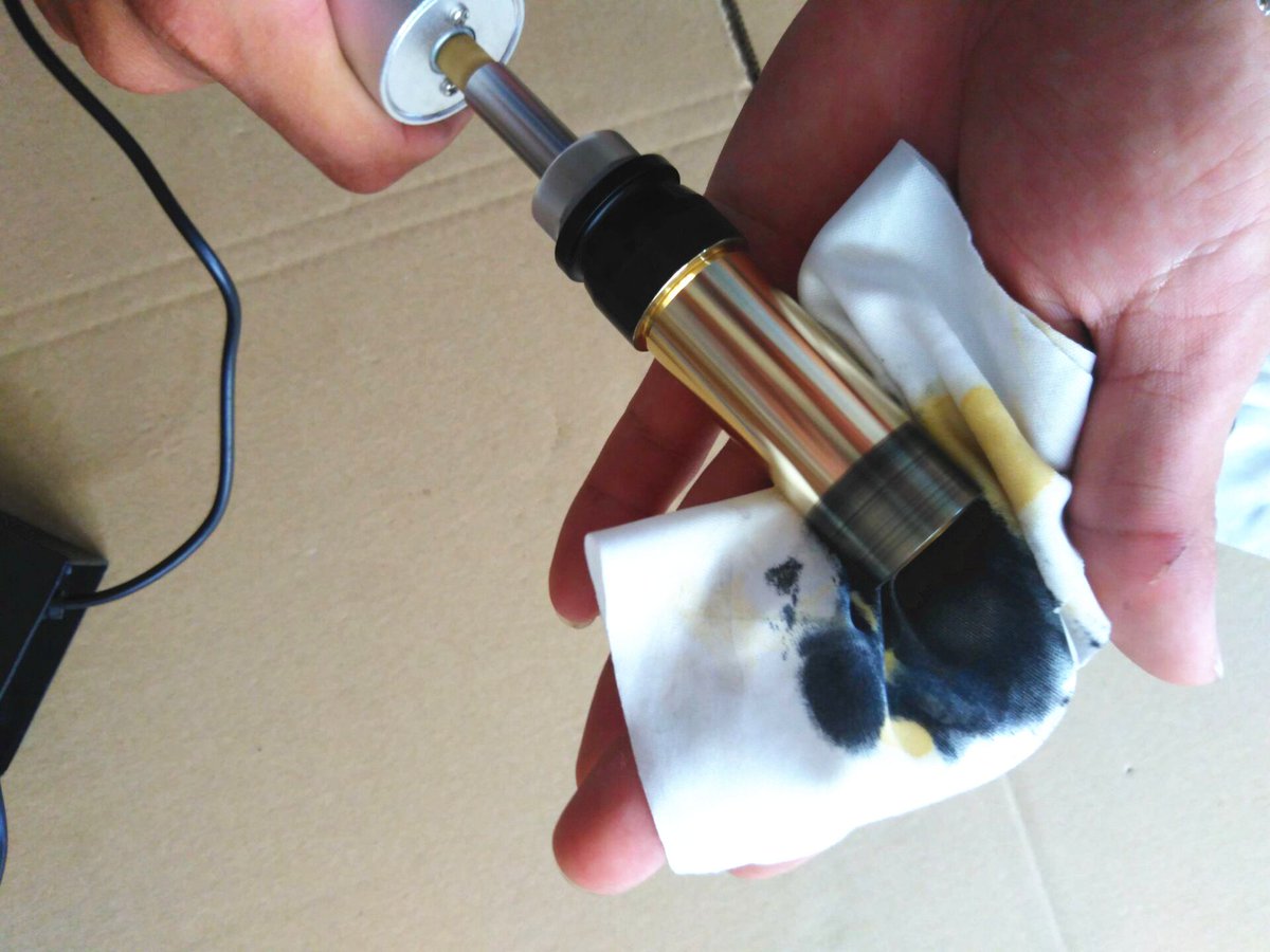 rainboe_rainbow's tweet photo. Ecig cleaning tool is new coming here,any intersted,pm. https://t.co/lCsAtxdhA1