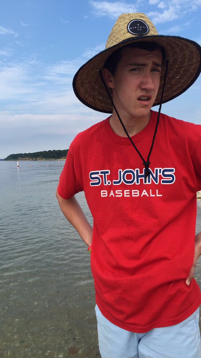 WL3Updates's tweet photo. Dis boiiiii @ short beach https://t.co/Dk5pt9Ueft