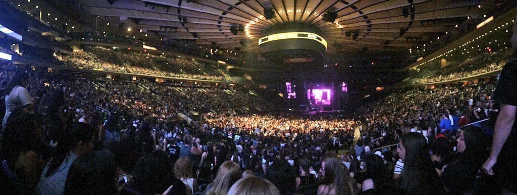 vincentjetbh's tweet photo. We are soooooo PROUD of you guys! Like... ALWAYS 😊 #SLFLMSG https://t.co/7tU9eeMzAH