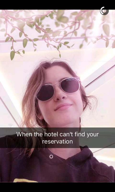Laura_R5_Raura's tweet photo. @lauramarano via #snapchat 
Es una nena...😍😍❤ https://t.co/8lEkMlTLVi