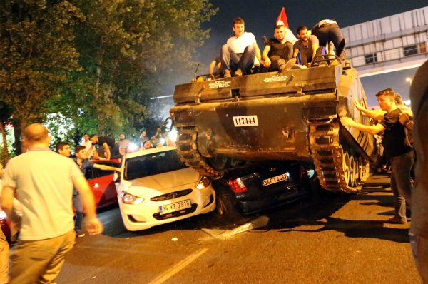 Военный переворот в Турции. Онлайн - 3 
