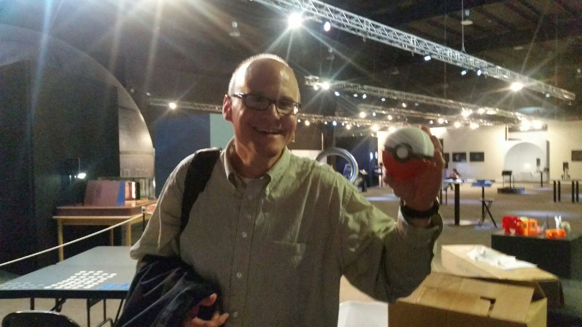 Donald Tracy tweet media