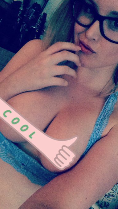 On MFC now!! Come play prize Jenga! Topless when tower falls 😊 https://t.co/YTeljKbmk2 https://t.co/