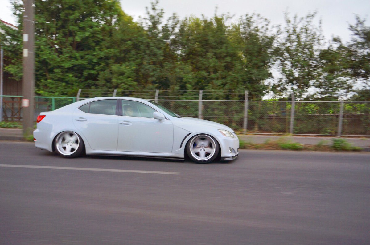 しゅん Dropper エアサス車の走行車高が気になる T Co Bnoptaevzi Twitter