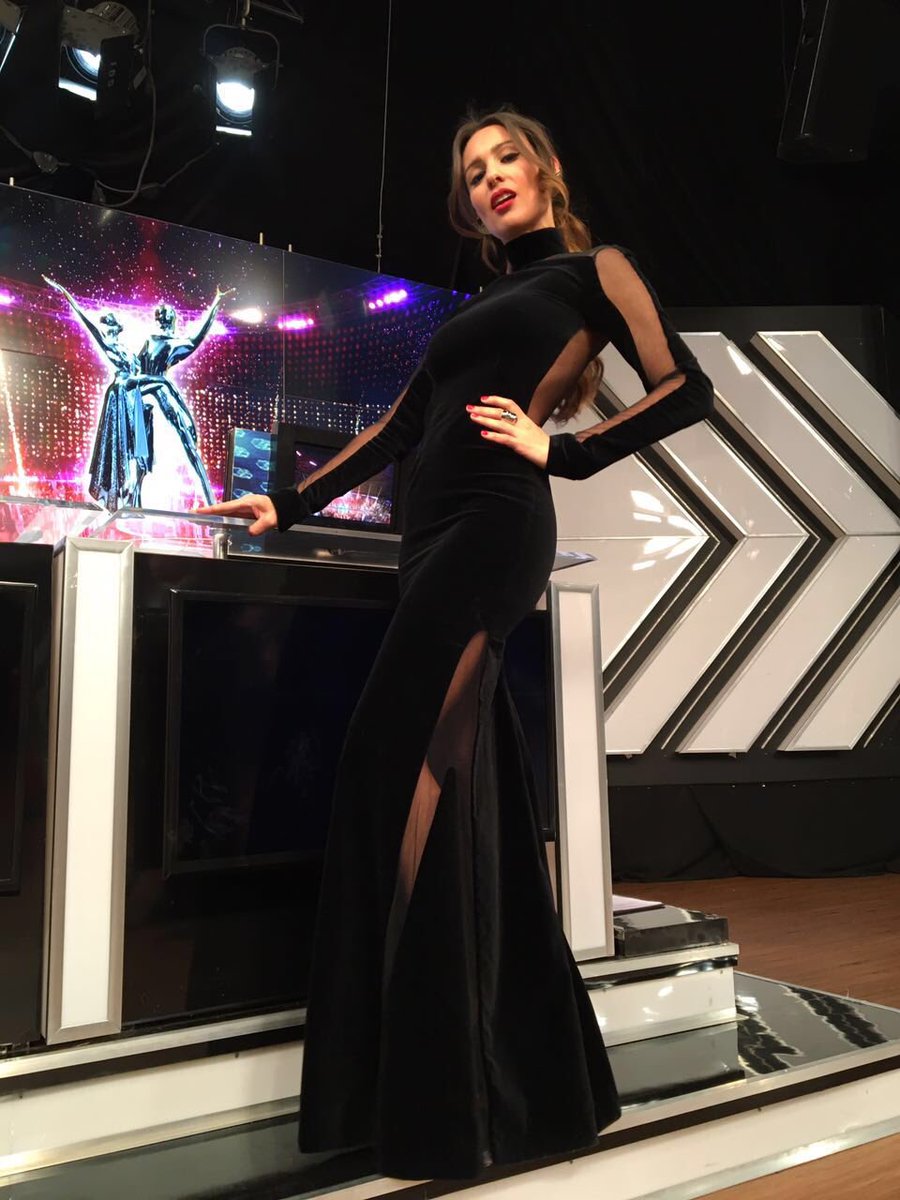 <a href="/ElCamarin2/">El Camarín</a> <a href="/RickySarkany/">SARKANY</a> <a href="/mechiugarte/">mercedes ugarte</a> <a href="/cuatromusas/">Cuatromusas.</a> <a href="/negromasnegro/">MASNEGRO</a>