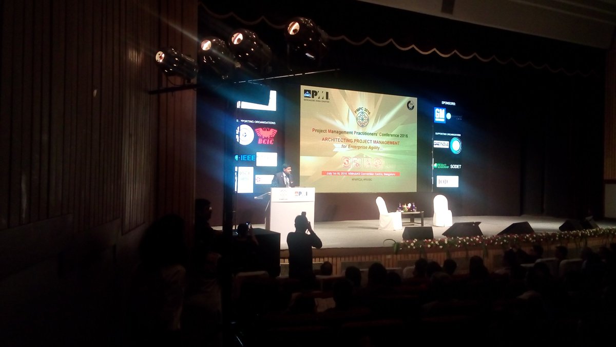 PMIBangalore's tweet photo. #PMIBC #PMPC16
Welcome address. Day 3
#cgi https://t.co/f3YqQ56eRb