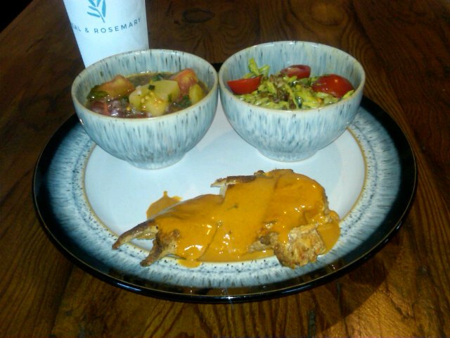 RestaurantRaidr's tweet image. Zuccini salad, heirloom tomato salad &amp;amp; spice rubbed chicken at @realandrosemary #RaidBham #LUNCH