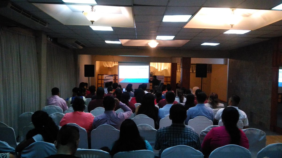 business_cent's tweet photo. #Neuromarketing #BusinessTrainingCenter #Guayaquil #BenjaminFlores #BiiLab https://t.co/ulfzoc5tkT
