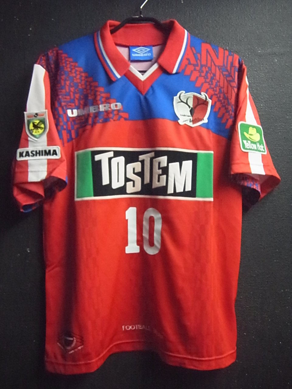 Vintage Sports 商品情報 吉祥寺店 1997 鹿島アントラーズ Sサイズ 新品 16 800円 10番 ビスマルク 移籍初年度からチームにフィットし活躍 ジョルジーニョ マジーニョとのブラジルトリオが強烈でした Antlers Jリーグ T Co Xdr4rdz8yd