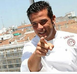 HelenaGriezmann's tweet photo. Te admiro mi chef favorito Carlos
#carlosmasterchef https://t.co/IAho5rRfhq