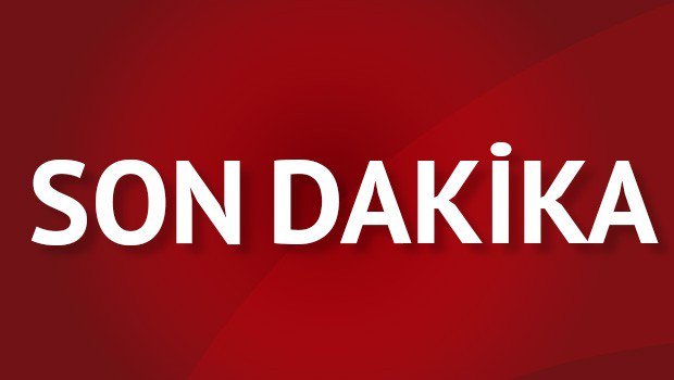 Hurriyet's tweet photo. #SONDAKİKA Genelkurmay binası darbecilerden alındı https://t.co/CQcjj5zZvo https://t.co/iIXxHaAkht