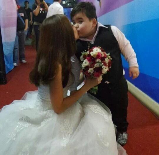 bellasabayton15's tweet photo. Naka-score na naman si Baste hahaha.
Saan kana @aldenrichards02 , naunahan ka na naman.

ctto

#ALDUB1stAnniversary https://t.co/isxF8LA1WV