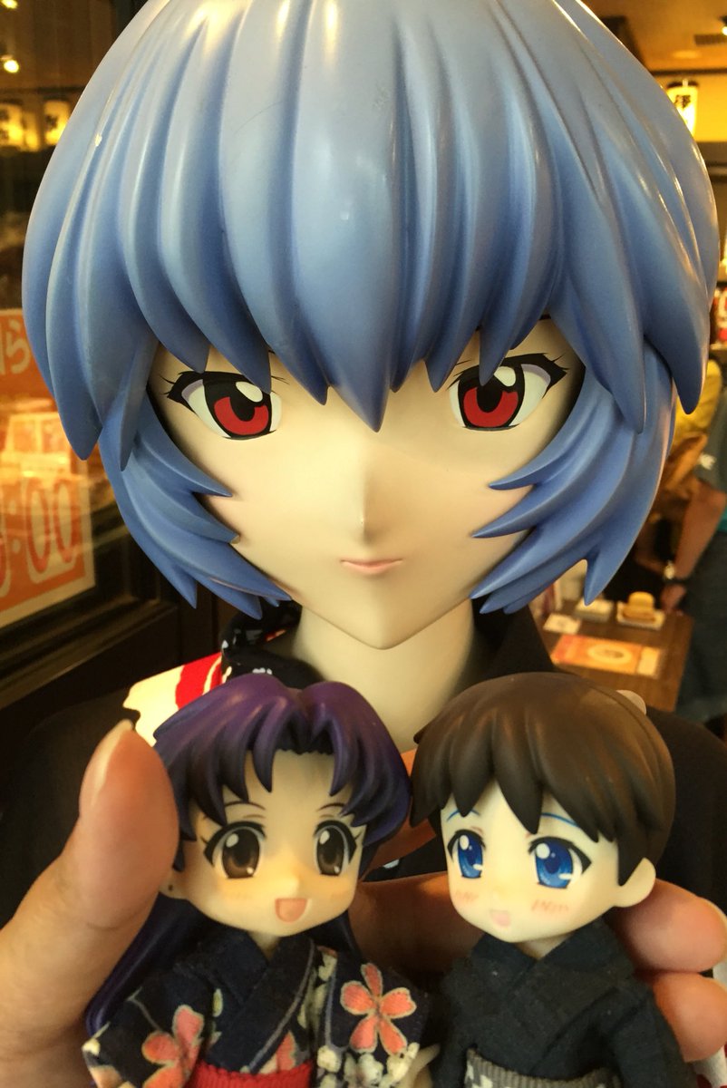 ユコ 抽選系rtは公式からrtしてね En Twitter 毎年恒例のレイちゃんと一緒 なミサシンちゃん