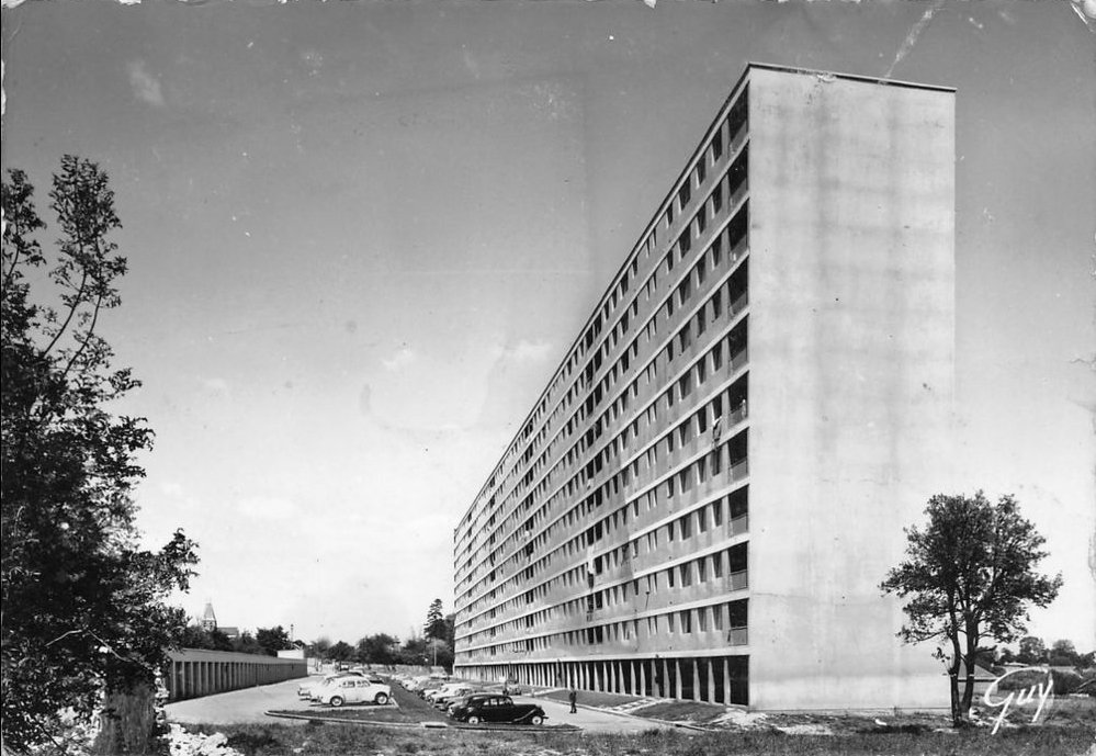 Un jour, une ZUP, une carte postale : 
Cerisaie (Villiers le Bel)

#Bestof