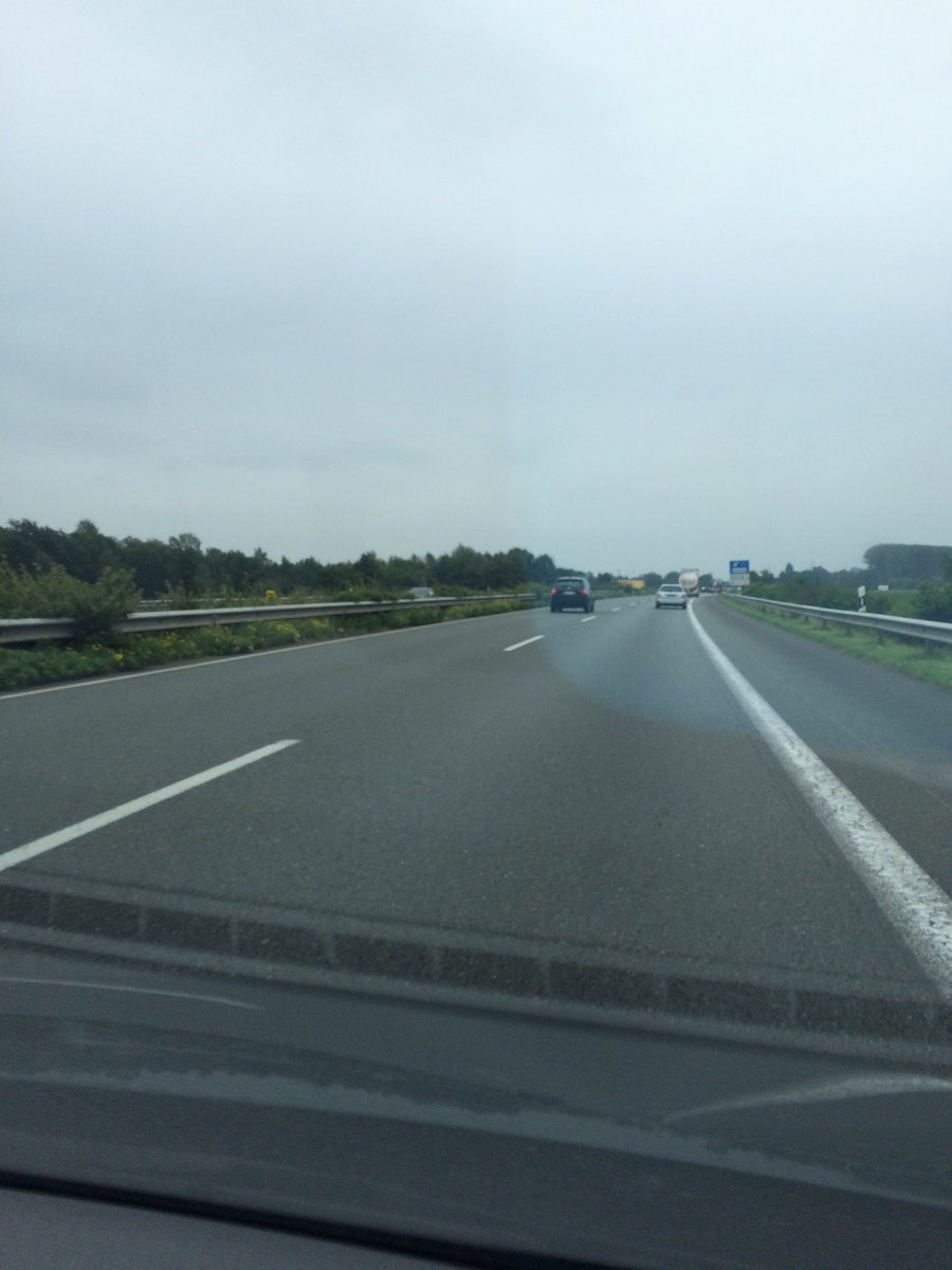 #Landwirtschaft fährt in den #Urlaub. Auf dem Hof läuft alles weiter wie gewohnt !! Oma und Opa versorgen die Tiere