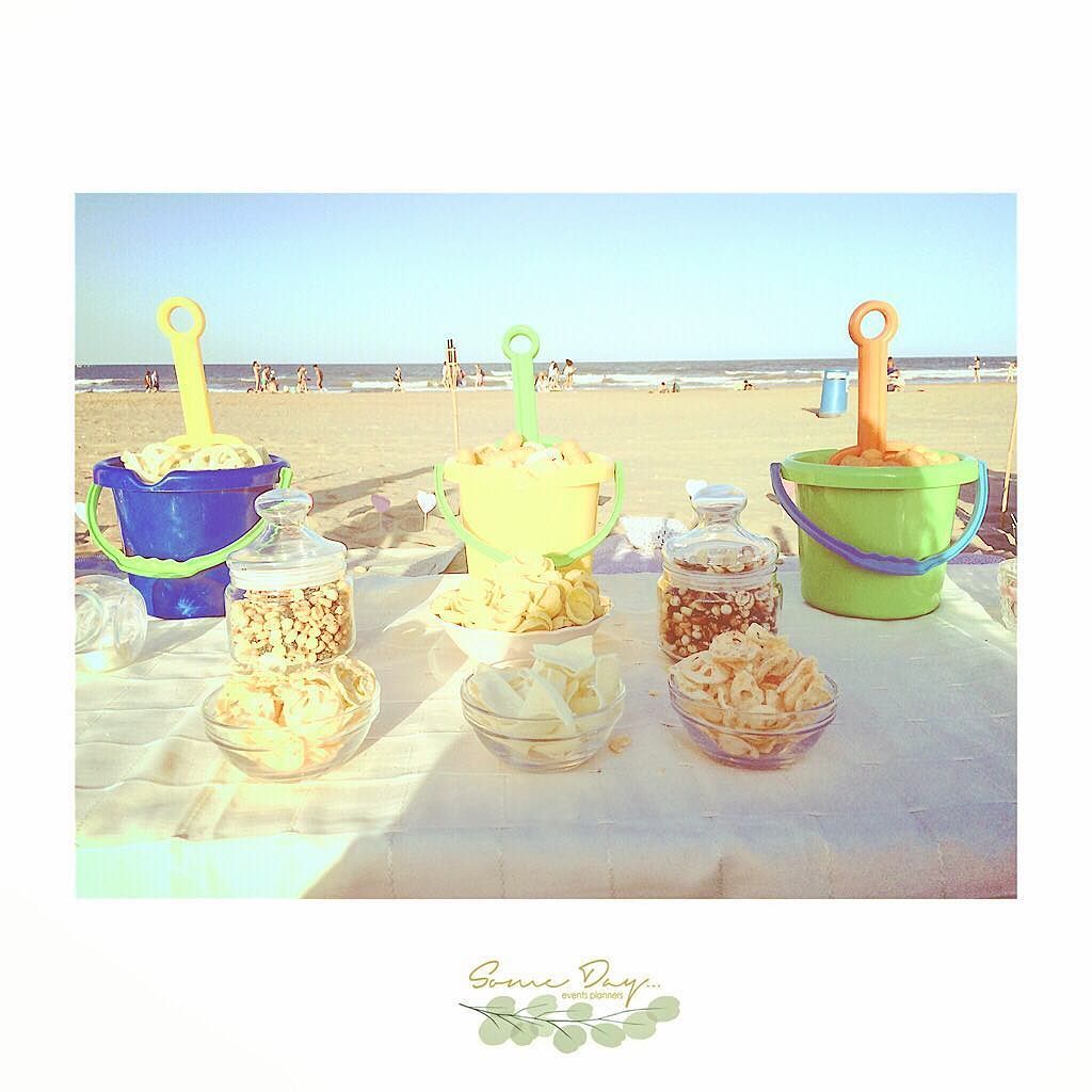 DESDE <a href="/somedayevents/">SOME DAY</a> : Ayer por la tarde cambiamos las #masiasdebodas por la #arenadelapla… ift.tt/2a0xfih