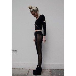 rosequartzcals's tweet image. I want to feel empty, clean, light, graceful, delicate, &amp;amp; thin. I crave those feelings far more than food. #thinspo