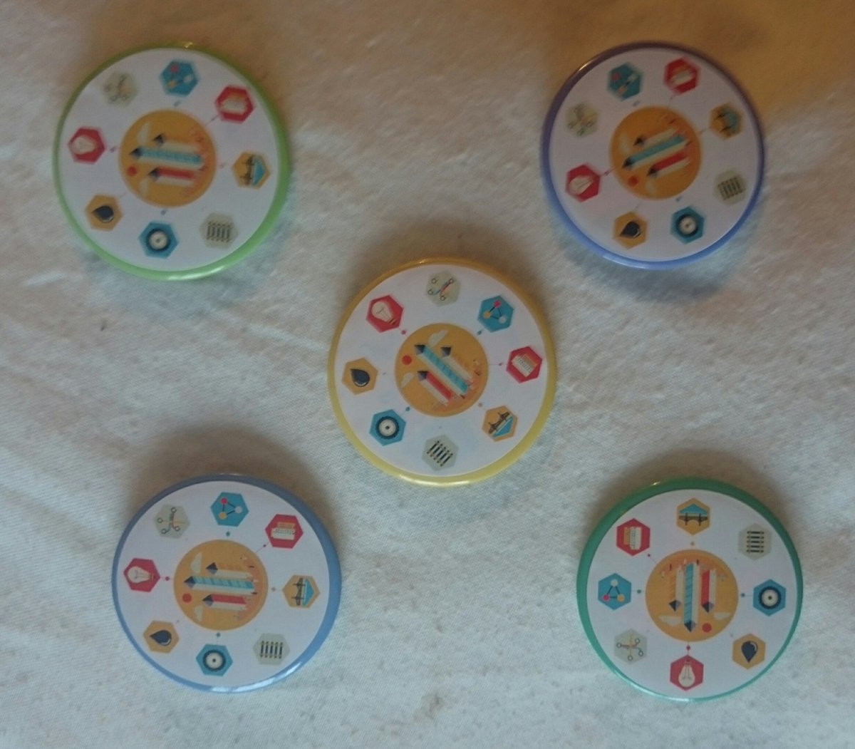 Kubsat's tweet image. @laurie_winkless I  knew those bargain badges would find a purpose...custom  @ScienceAndCity merchandise!