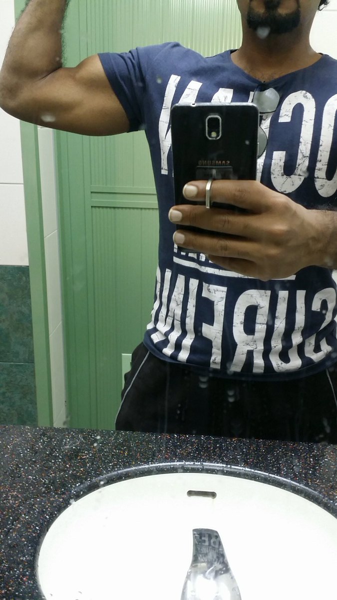 Mankwt1's tweet photo. #الكويت #الجهراء #جامعة #محنه #قحبه #سحاقيه #نيج #نياج #فحل #مطلقه #متزوجه #سكسي #سكسيه #حار #شهوه #كويتيه #سكس #صور https://t.co/1NCKPmYxhH