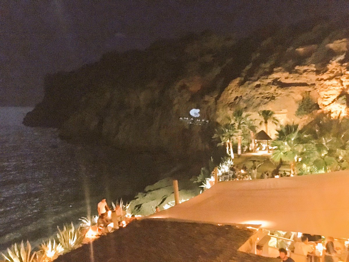 LoveFoodLondon's tweet photo. The most romantic spot on the island @amanteibiza - wish there were hotel rooms here 💜 #amanteibiza #ibiza2016 https://t.co/LD4cSLCdKO