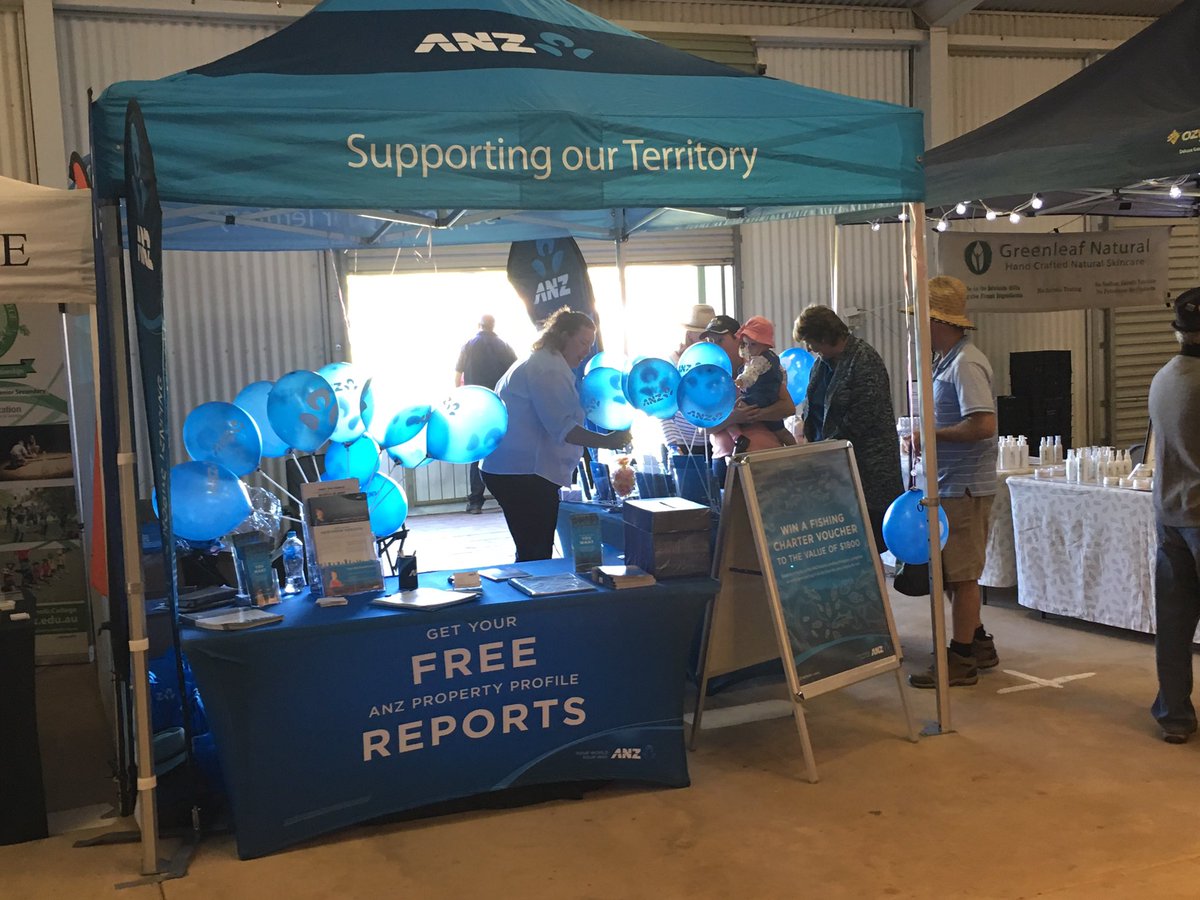 Proudly flying ANZ flag at Katherine Show!! <a href="/Kiwiphil1973/">Philip Brown</a> <a href="/suebahroo/">Sue Bahr</a> <a href="/CainParkin/">Cain</a> <a href="/leigh_hislop/">Leigh hislop</a> <a href="/CainParkin/">Cain</a>