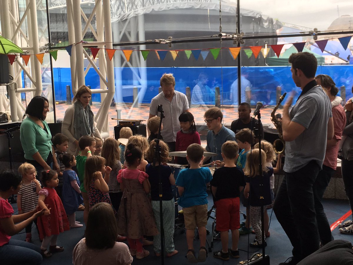 MubuMusic's tweet photo. The drums are proving popular! @THSHBirmingham #musicalpicnic https://t.co/xVYqcrITFs