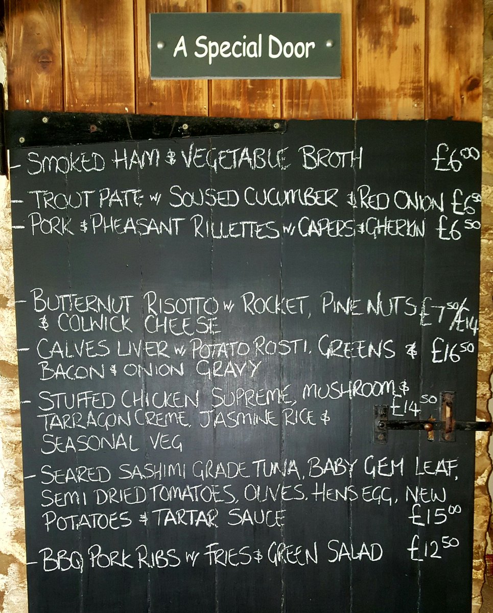 TheKingsArmsInn's tweet photo. Some new #specails on the door for #tonight #pubgrub #local #fishdish #rutland #trout #GoodFood #weekend https://t.co/AOqXUaKpan