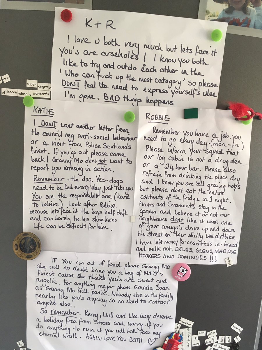 Robbieewartt's tweet image. When yer maw n da are going on holiday n have trust issues...