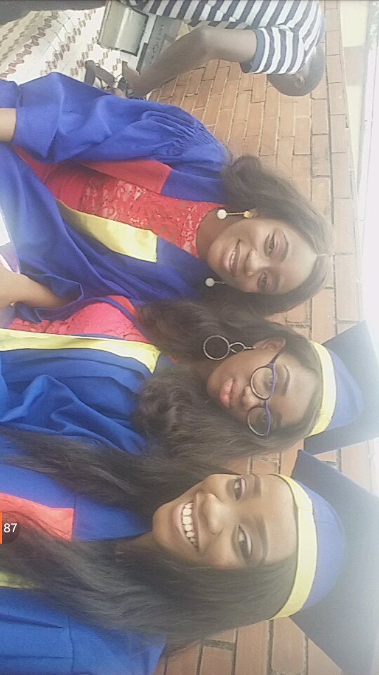Ijeomaa___'s tweet photo. IG:@_jae_xo_
#Grad2k16 #Prom2k16 #prayforourslay https://t.co/fzHBVBM9r4