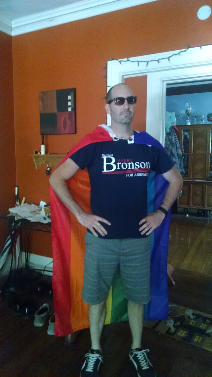 eastenddennis's tweet photo. I stand with @HarryBBronson because he stands up for Rochester. #RocPrideFest https://t.co/mQG4vqVdUA
