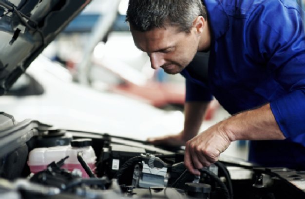 audihampton's tweet photo. Spruce up your car this summer by scheduling your online service appointment! https://t.co/t0Hfe9EHZe https://t.co/dsjZ4NOSKX