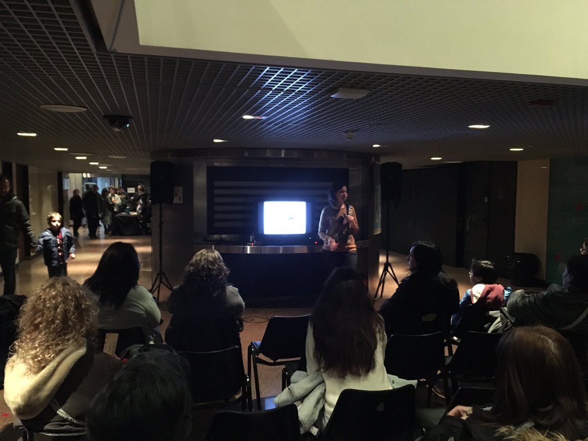 <a href="/mekiwerner/">Meki Werner</a> presentando la iniciativa de booktubers en el gcba en <a href="/kidsconf/">KIDSConf</a>