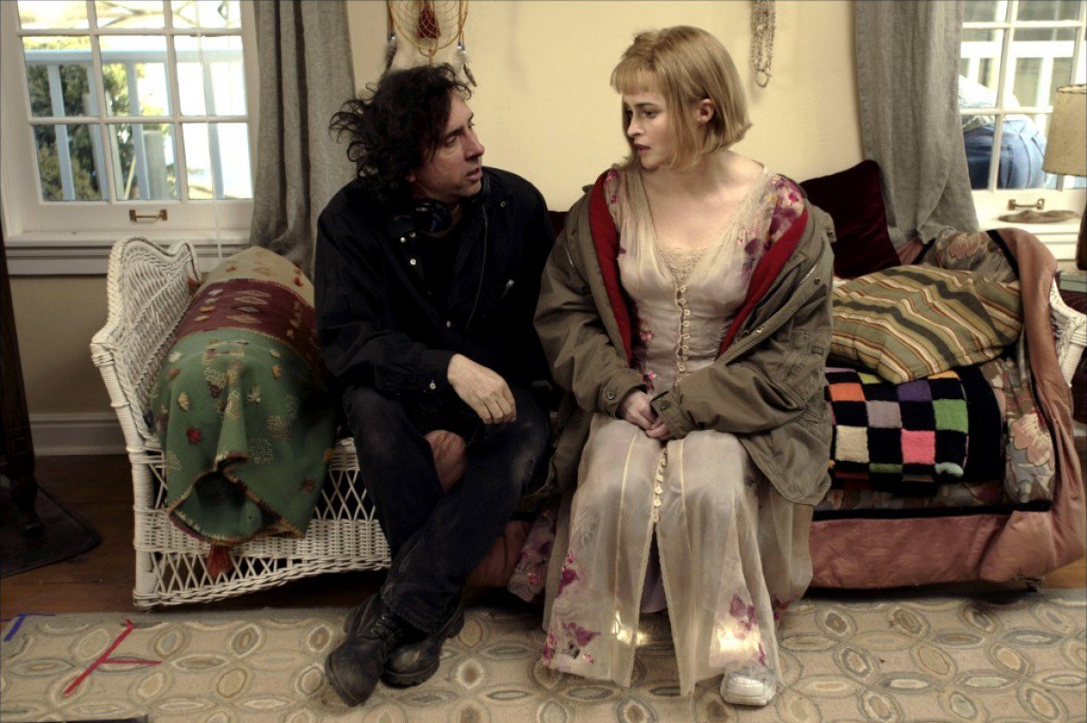 Tim Burton and Helena Bonham Carter on the set of BIG FISH. #LastChance, image size:1200x799