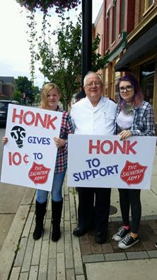 SAJCSU's tweet image. Truly Blessed &amp;amp; Humbled. Be sure 2 drive by &amp;amp; honk! These good folks R supporting us! #community #honkmovement