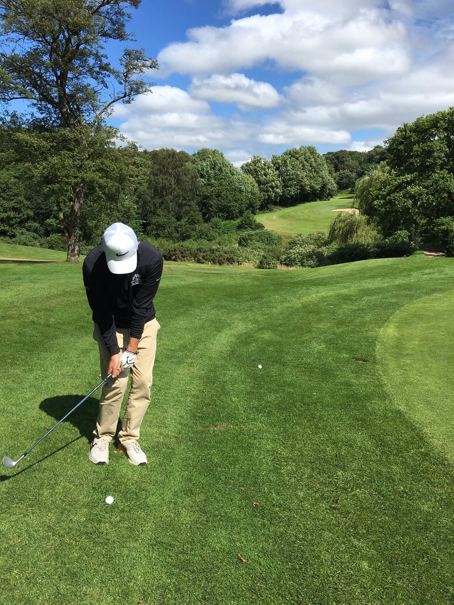 BeccaWest92's tweet image. 9 Holes after work in the sunshine at @MoorAllertonGC with @scottoxleygolf #freshair #classcourse