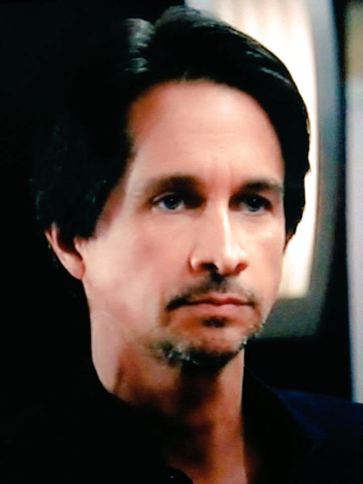 MEFansSupreme's tweet photo. @DrFinnMedicine @MichaelEastonFG @Roxy_Finn @SoapOperaNation @moonewitch Nice one! 
@Loistroutman thanks so much! ❤❤ https://t.co/StngexSX48
