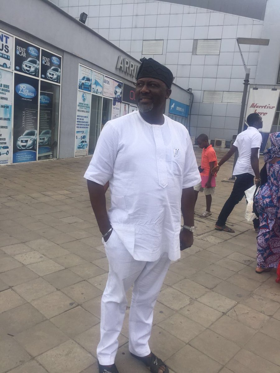 View image on Twitter