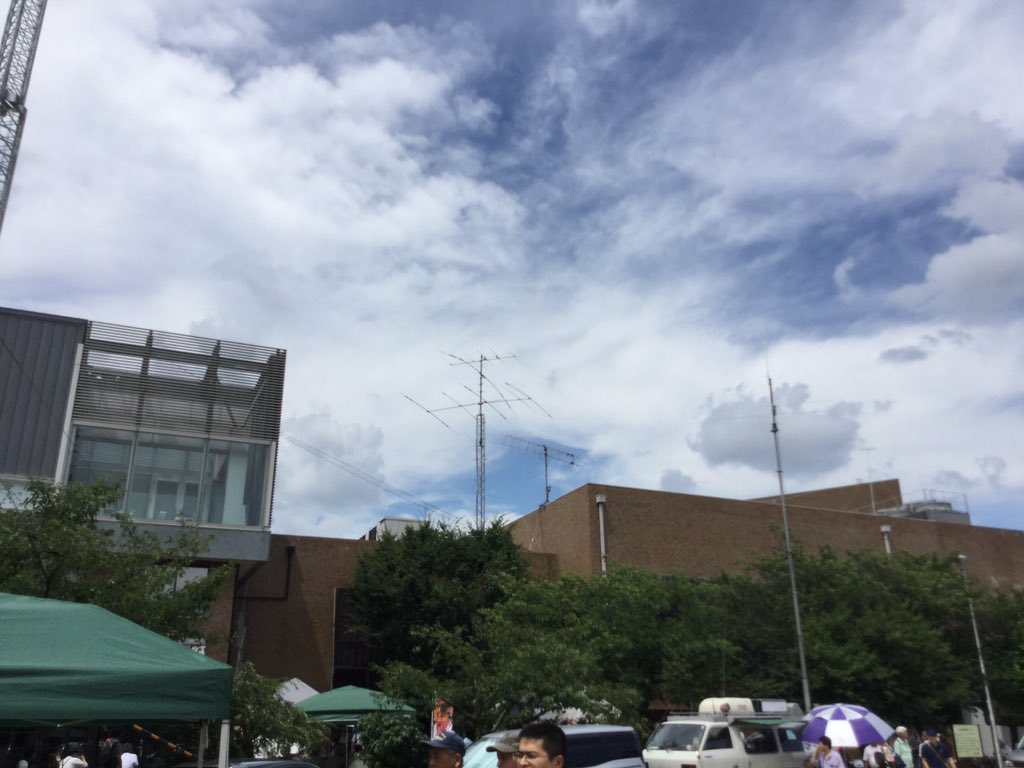 mxbhd's tweet photo. 関西アマチュア無線フェス���ィバル2016行って来ました。と言っても近所なので歩いてすぐですが！ https://t.co/Q14iRxmbuG