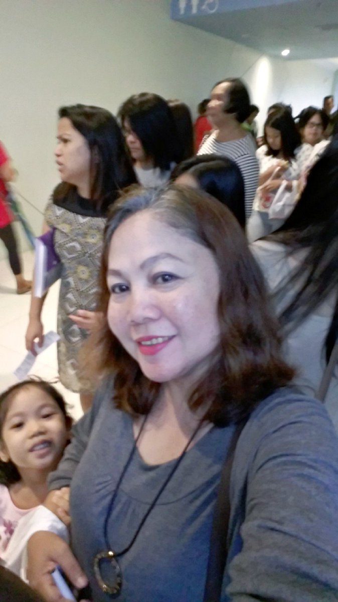 brenn1003's tweet photo. Me and my daughter IYAM experience.. #ALDUBIYAMin7Days https://t.co/axMoVG9d50