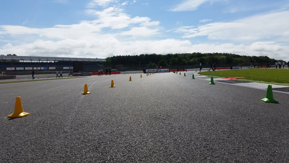 Sweaty palms, rapid heart rate and flowing adrenaline?....drivers are ready for the sprint event #FS2016 @niukie