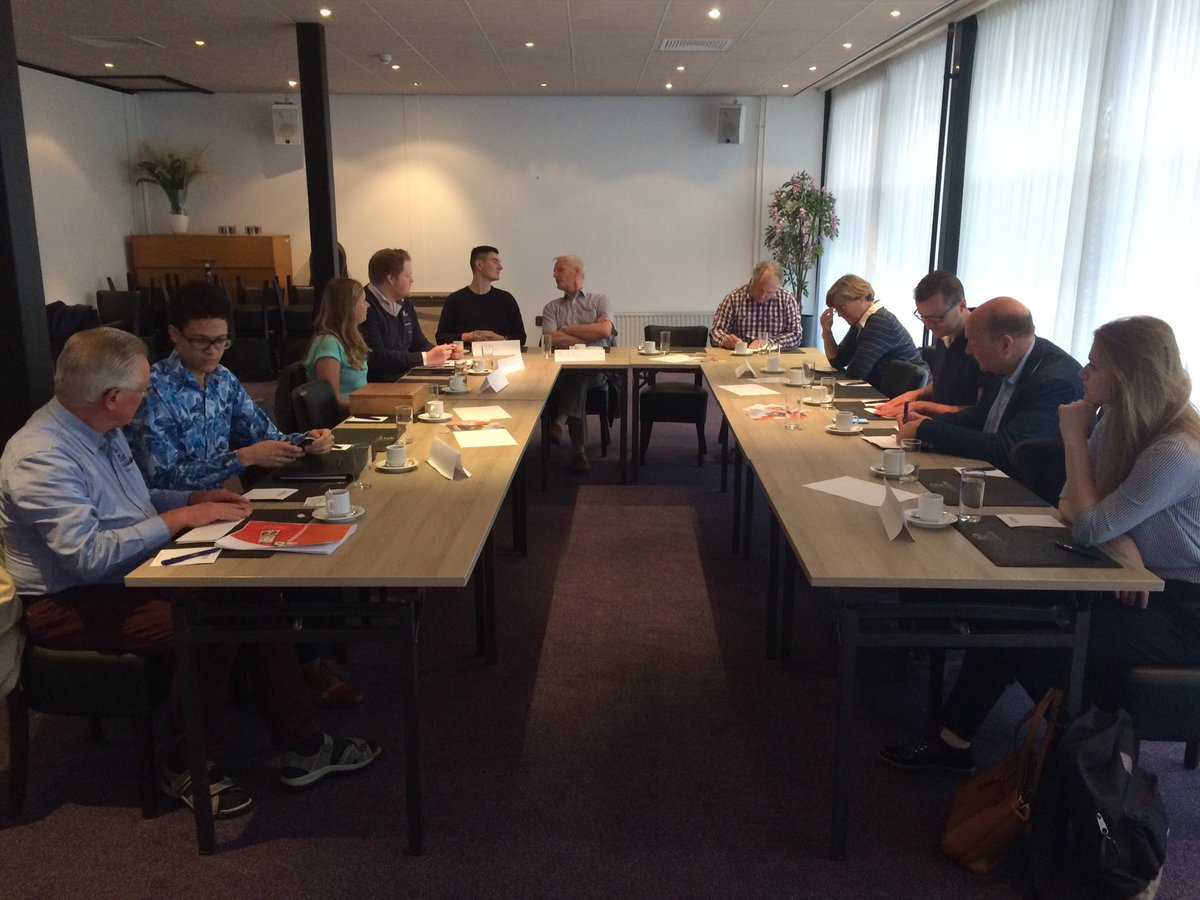 sabinekoebrugge's tweet photo. Leuke dag gehad bij @VVDassen met oa @MHasslacher @Molt0206  @agnesklink @roaldleemrijse @VVDCoevorden https://t.co/QxeZULbAG1