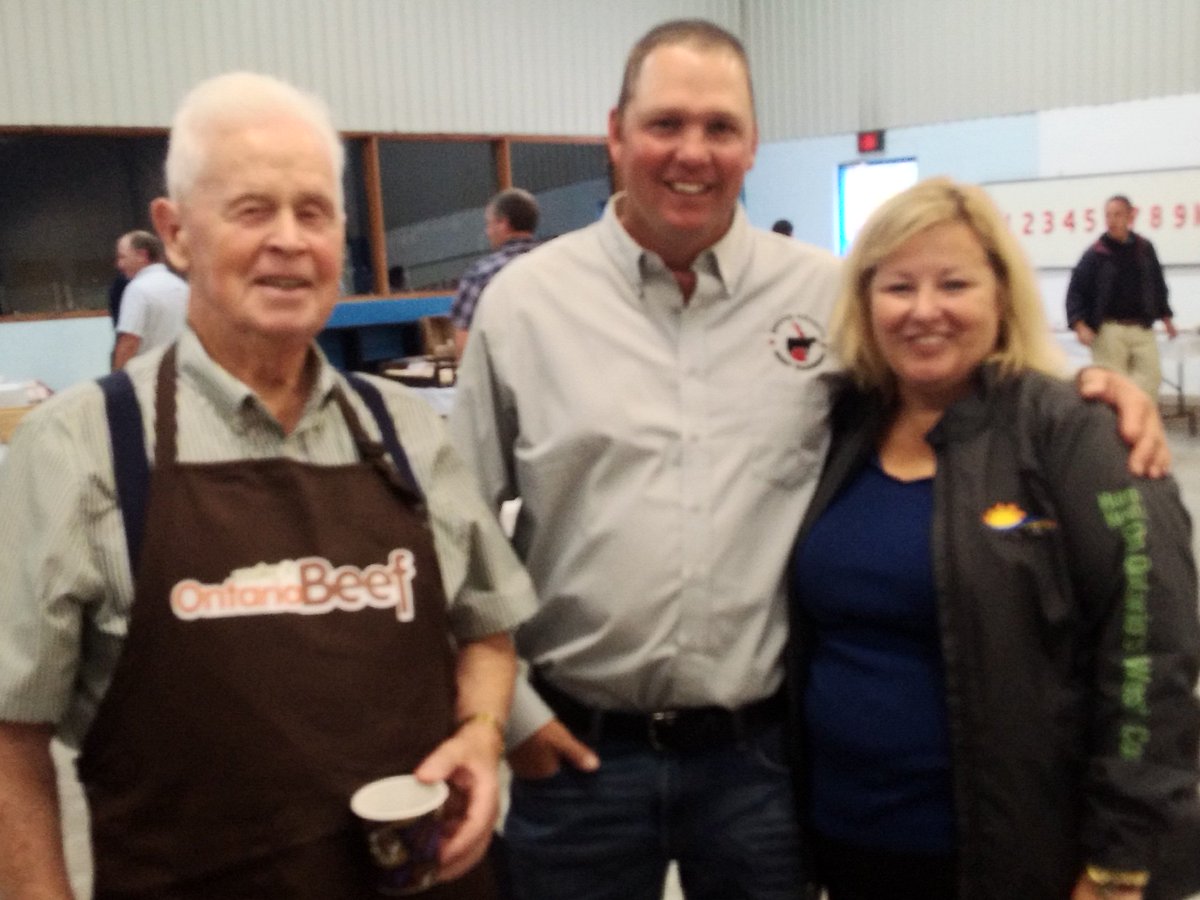 LisaThompsonPC's tweet image. Congrats #Bruce Cty Beef Farmers on hosting 45th summer BBQ in #Chesley with #Cardiffs @LarryMillerMP @OntarioBeef
