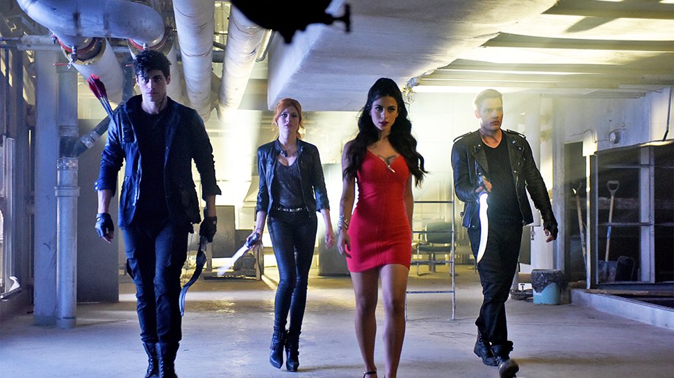 ShadowHunters tweet media