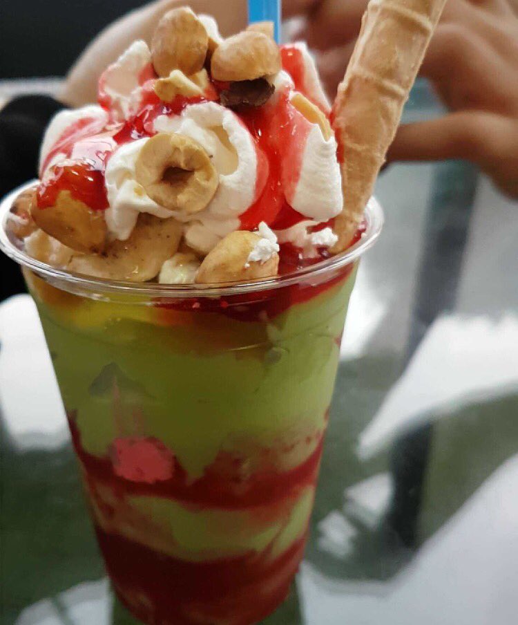 Repostrest's tweet photo. This is my perfect snack after a long beach day ....
Zero Fat #repost_restaurant #cocktail #freshcocktail #July2016 https://t.co/AbZ7PJspf8