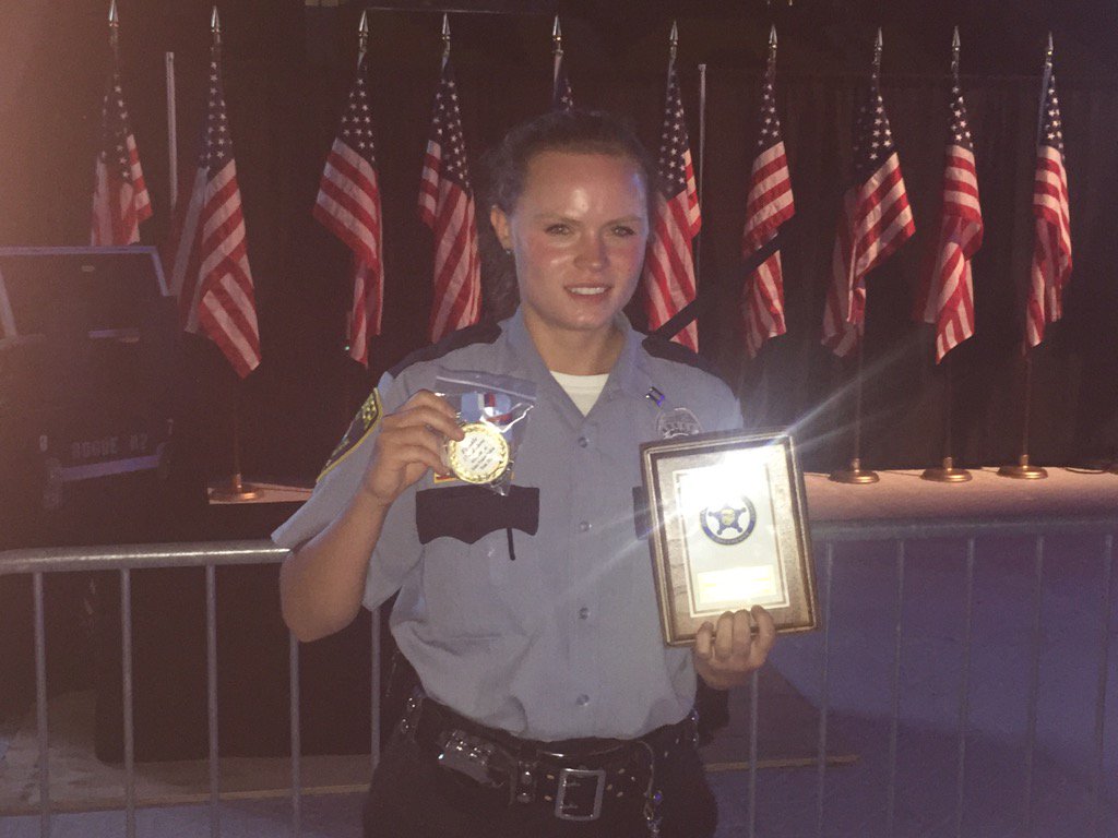 EdinaPoliceFire's tweet photo. Explorer Alex Geiger placed in the PT test and Sample Police Exam. @EdenPrairiePD @2016NLEEC @MLEEA_State #URock https://t.co/4ivWeJczBI