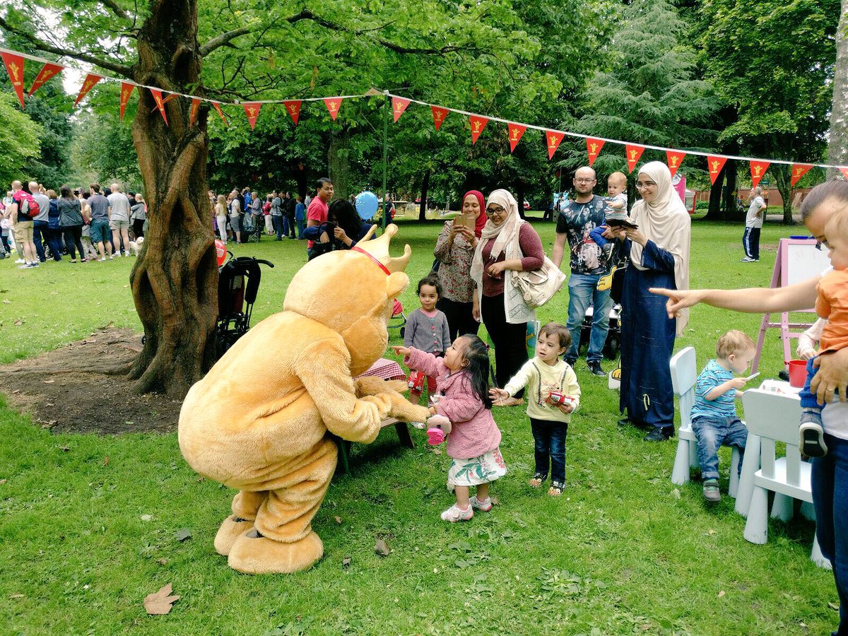 PomBearIreland's tweet photo. Mr POM Bear always goes down a treat 💛 #Cityspec https://t.co/fyOBQOwk5q
