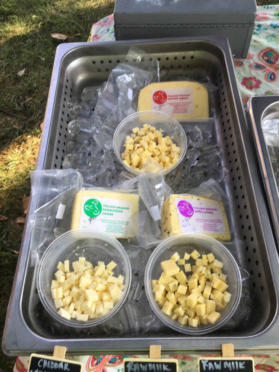 FormaggioAtl's tweet image. Fresh Cherve Fresh Mozzarella Smoked Gouda CheddarwithBasil PepperJack
